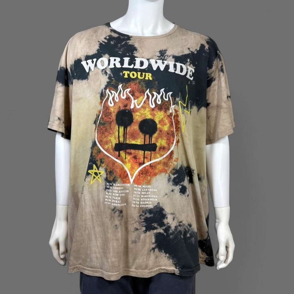 BoohooMAN Worldwide Tour Graphic T-Shirt 3XL Tan Black Acid Wash Tie Dye Tee